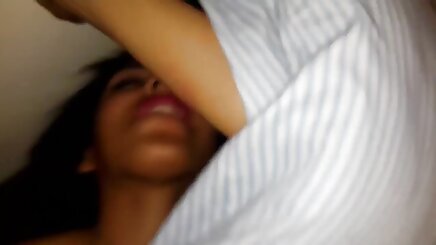Oral seks bigtit her diğer 2 türk lezbiyenler periscope
