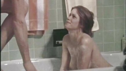 Güzel kızıl saçlı analgangbang türk lezbiyen konuşmalı ve yüz bakımı
