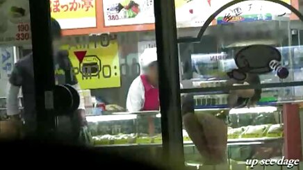 Tavuk türk kezbiyen İle Tay